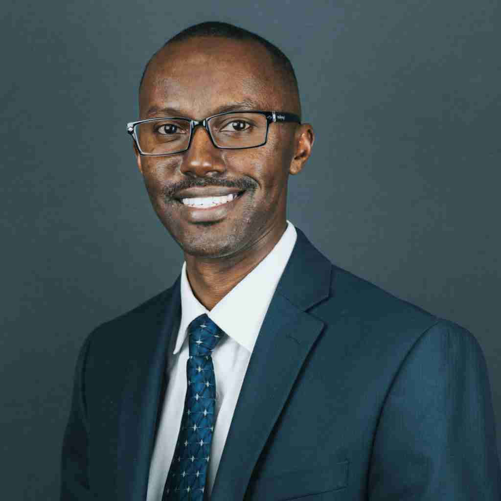 Auburn WA real estate agent Kevin Mugi